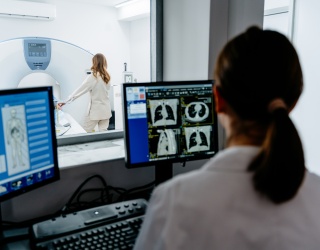 Bayer PET Tracer Hits Phase III Goals in Cardiac Amyloidosis